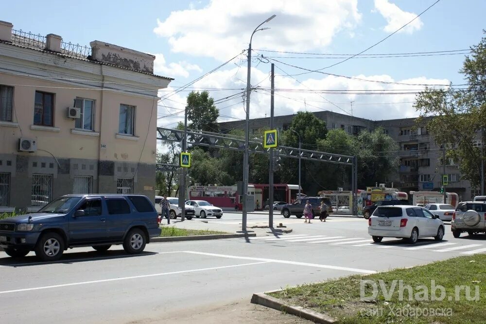Оборонная 15 хабаровск. Перекресток оборонная и пионерская фото хабаровск. Ул оборонная хабаровск. Улица оборонная хабаровск. Ул оборонная хабаровск.