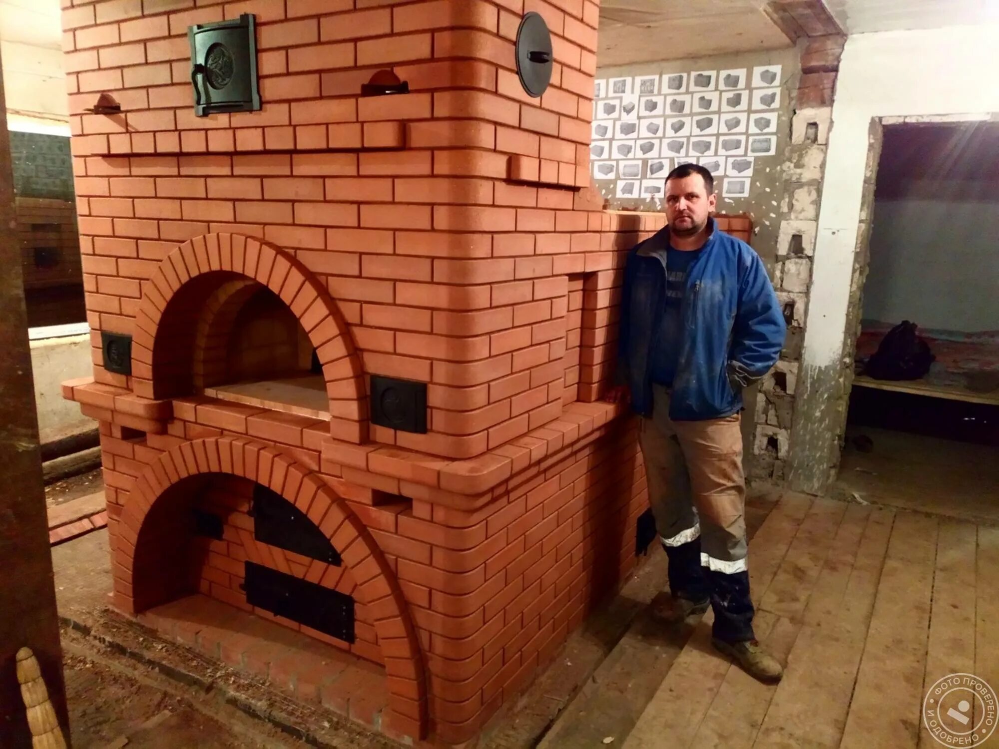 Кирпич для печей. Печники калашниковы. Печь из кирпича. Услуги печника. Печь работа.