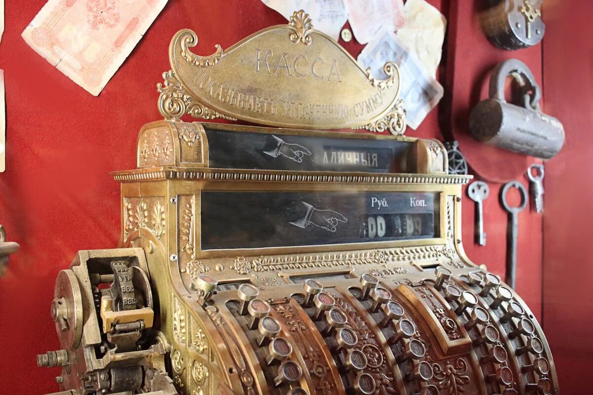 5 экспонатов музея. Самарский историко-краеведческий музей. экспонаты краеведческого музея в самаре. самарский краеведческий музей экспонаты. музей алабина в самаре экспонаты.