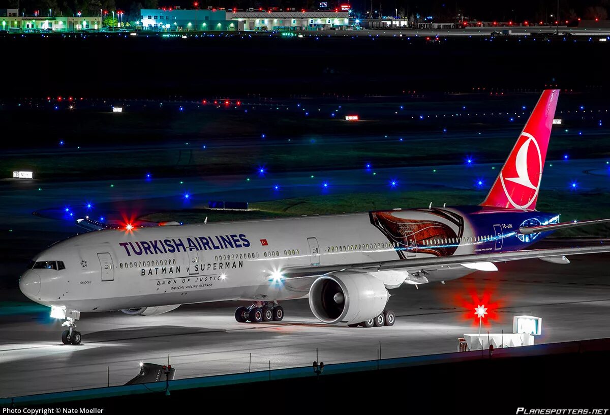 777-300er Turkish Airlines. Самолет Туркиш Боинг 777 300. Боинг 777 Turkish Airlines. Турция Boeing 777‑300er.