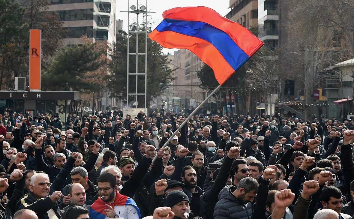 В ереване пройдет. Протесты в Армении 2022. Революция в Армении 2018. Протесты в Армении 2021. Митинг Ереван 2018.