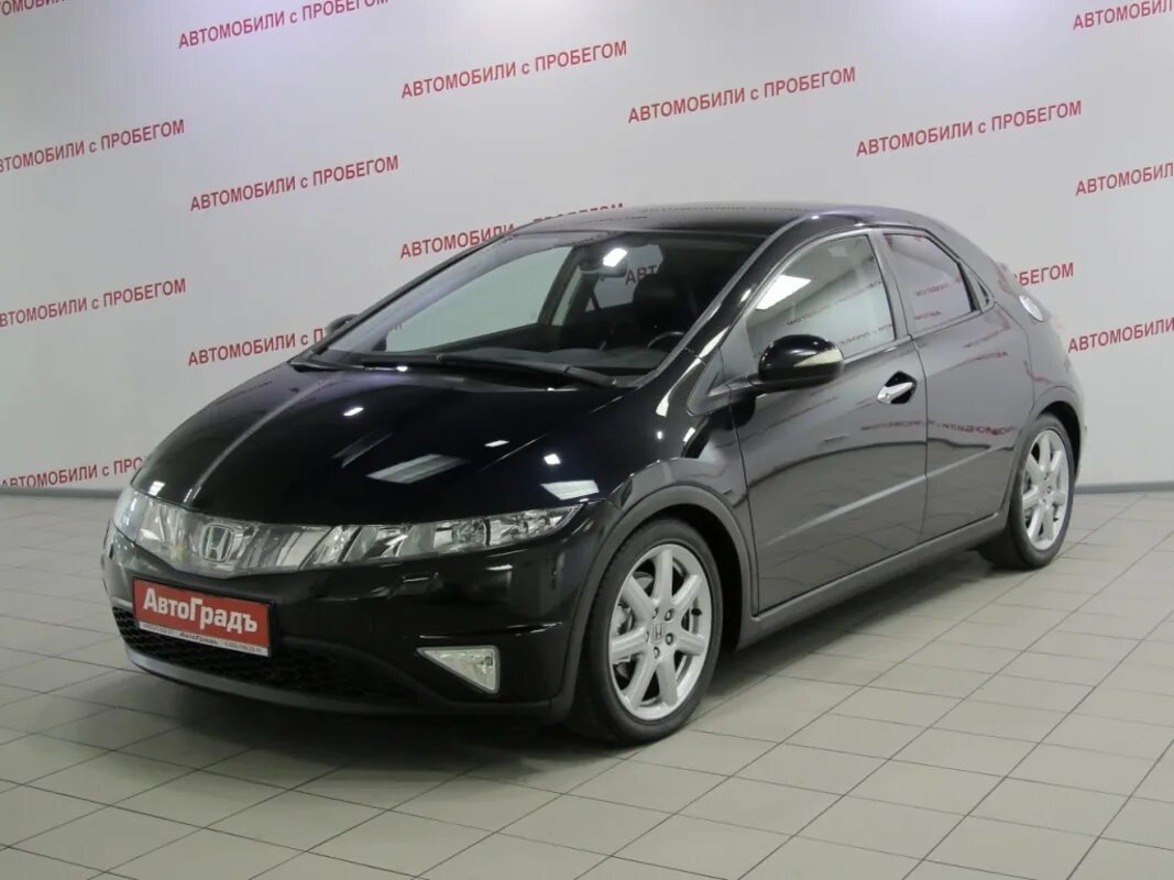 Honda купить в спб. Honda Civic 1.8 AMT, 2008. Хонда Цивик 2008 хэтчбек черный. Honda Civic 8 за 200000 пробег. Хонда Цивик 2008 1.8 робот.