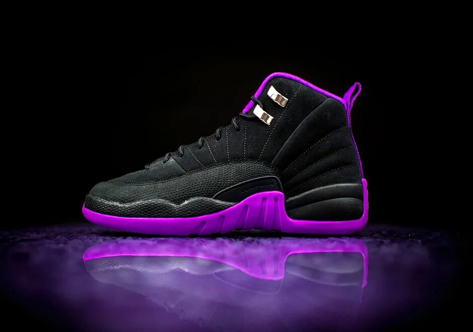 Nike air jordan 1 purple. Nike air jordan 12. Nike jordan фиолетовые. Nike air jordan 1 mid purple. Nike air jordan 1 low court purple.