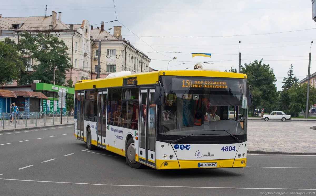 Площадь мариуполя км2. Маз 203.016. маз 203. маз 161. мариуполь площадь.