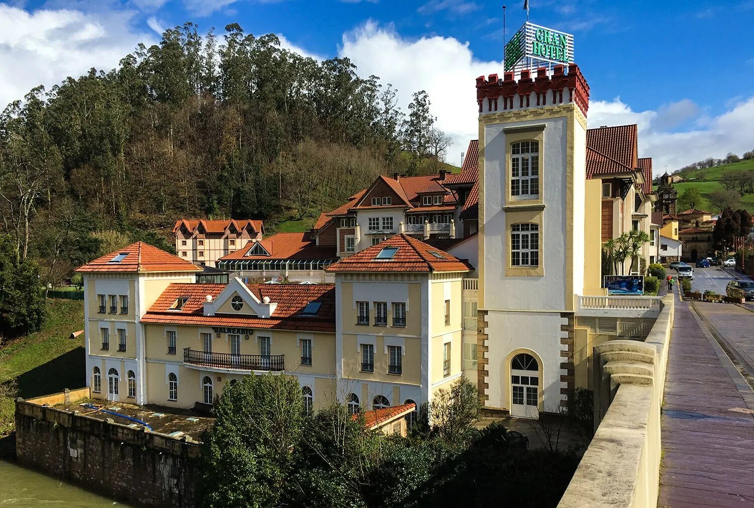 Пмж швейцарии. Переезд в швейцарию. Как переехать в швейцарию. Швейцария переезд на пмж из россии. Швейцария как переехать жить из россии.