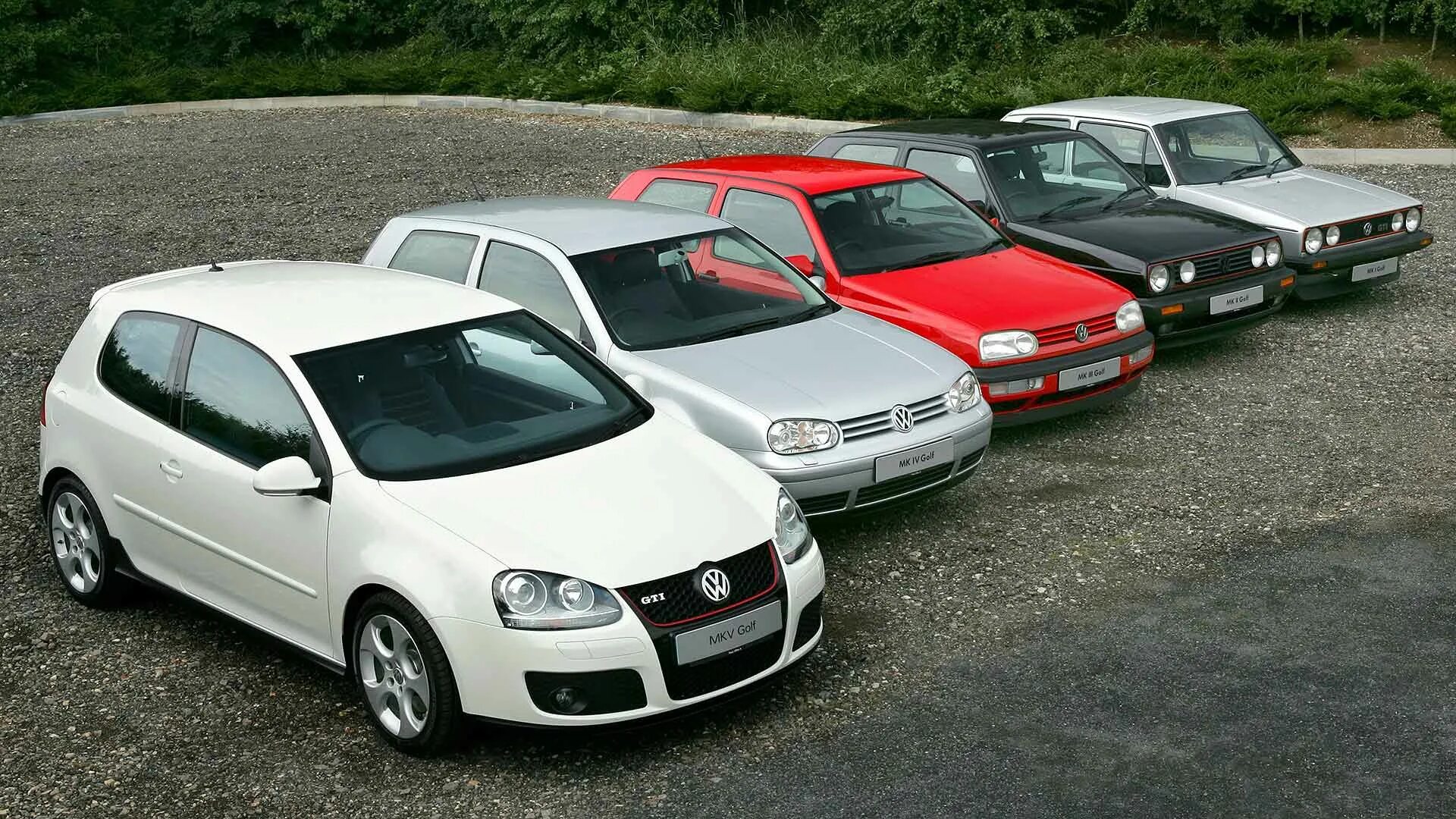 Фольксваген гольф виды. Volkswagen Golf поколения. Фольксваген гольф 4. Фольксваген гольф 4 поколения. Volkswagen Golf 4 поколения 1 поколение.