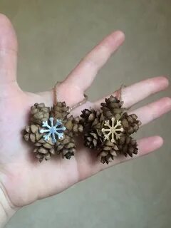 Снежинки из разных материалов