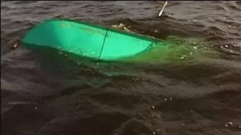 Нашли лодку пропавшего рыбака