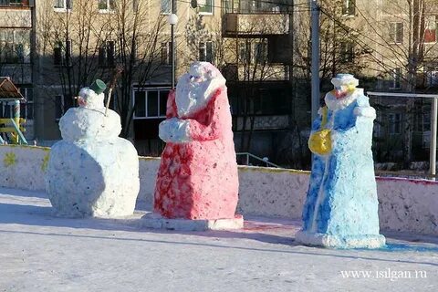 Снежную снегурочку