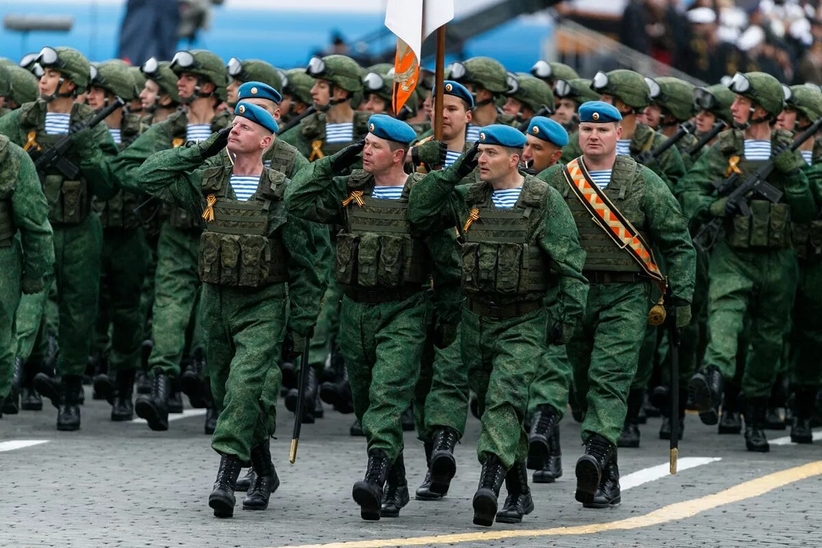 Военные войска а б в г. Российский солдат. Современная армия. Российская армия. Военная форма.