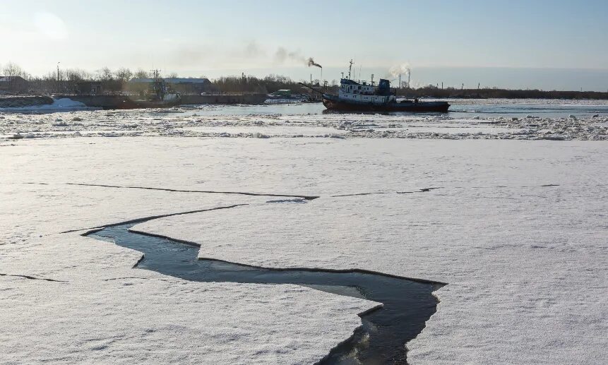 Уровень воды в каме березники на сегодня. Ледоход на Северной Двине. Ледоход Двинской Березник. Река Северная Двина. Ледоход на Северной Двине 2023.