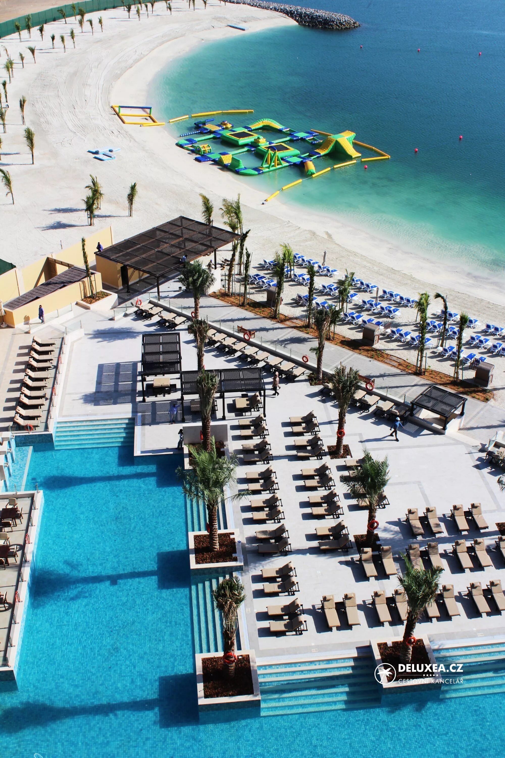 Рэдиссон резорт эль хайма. Рас эль хайма марджан исланд. doubletree by hilton resort spa marjan island 5. оаэ рас-эль-хайм radisson resort ras al khaimah marjan island 4*. marjan island resort spa 5 оаэ.