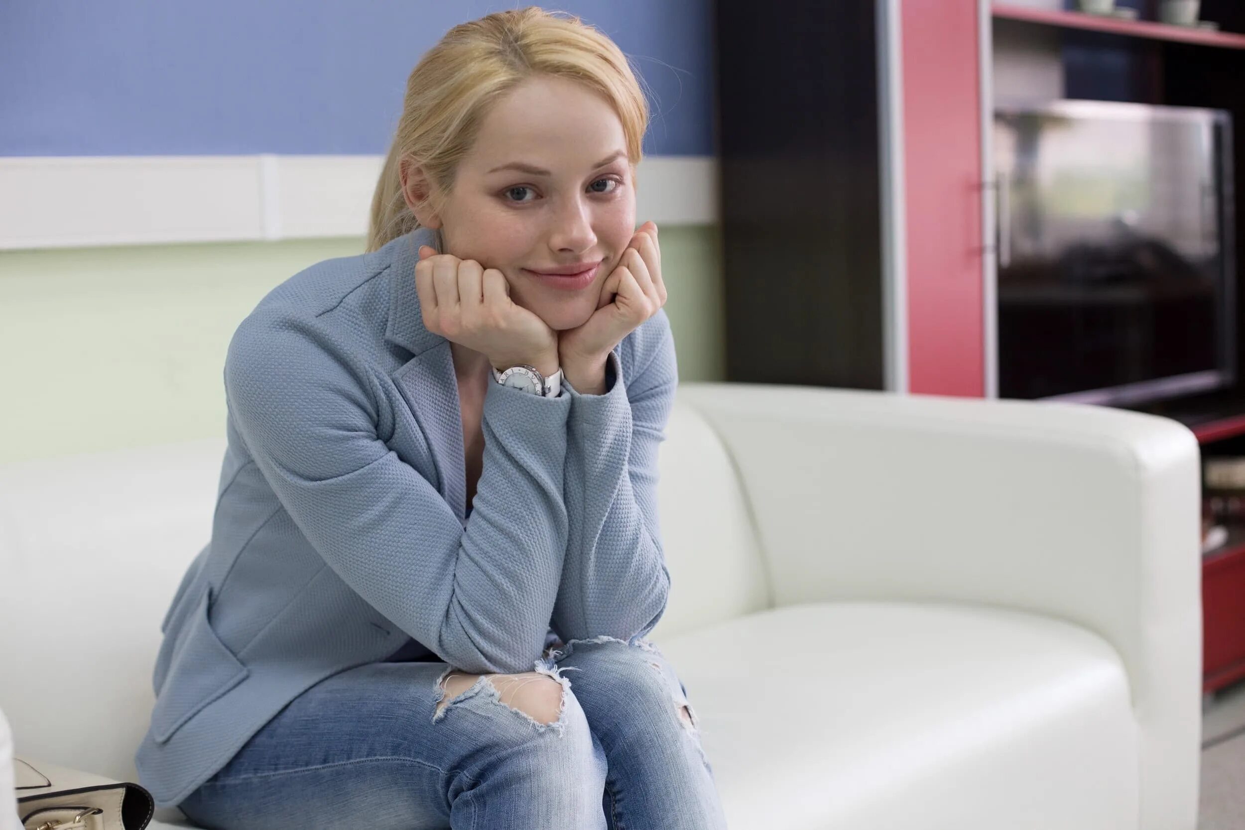 Как зовут леру из реальных пацанов. Зоя бербер 2019 актриса. Зоя бербер 2010. Зоя бербер фото. Зоя бербер лера.