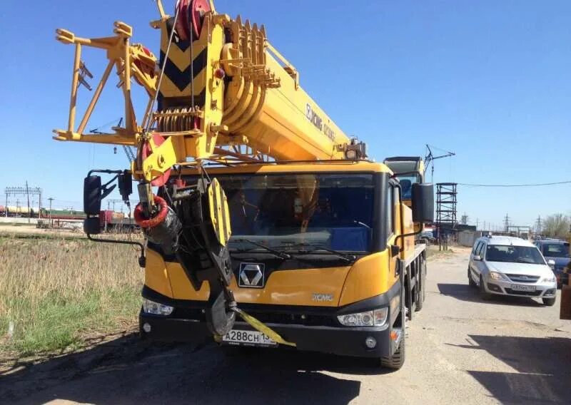 Кран камаз 40 тонн ивановец. Кран либхер 50 тонн. Автокран xcmg qy30k5. Kato nk 400. Сани кран 40т.