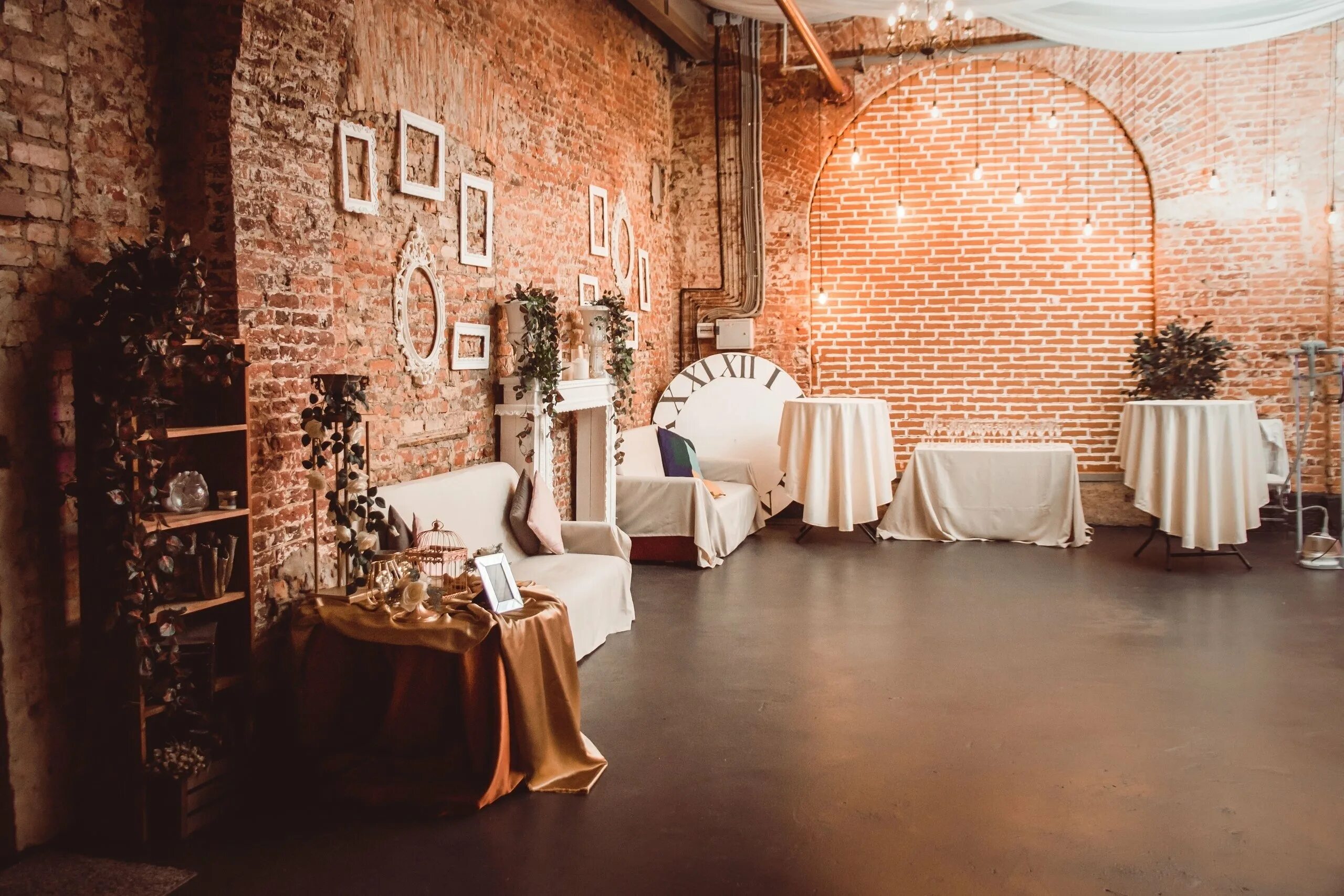 Loft 56. Банкетный лофт хаянис холл. loft hall спб. лофт для свадьбы спб. свадьба в лофте.