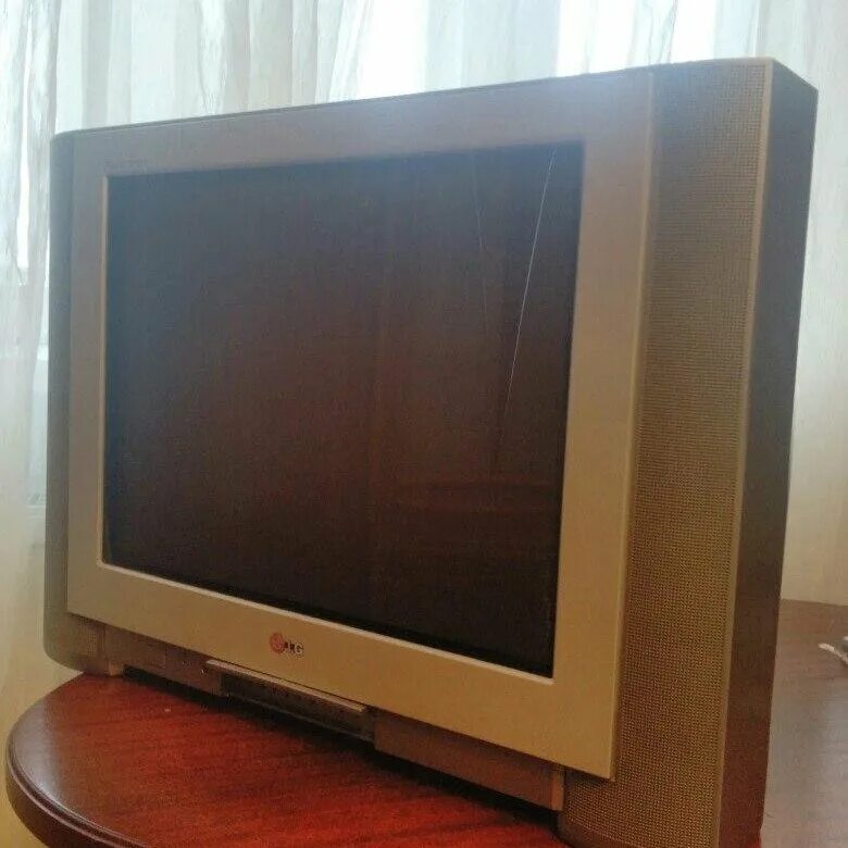 Lg mt 42px10. Lg 72 см кинескопный телевизор. Rt-29fb90rb. Телевизор lg rt-42px10. Телевизор lg модель rt-15 la31 пульт.