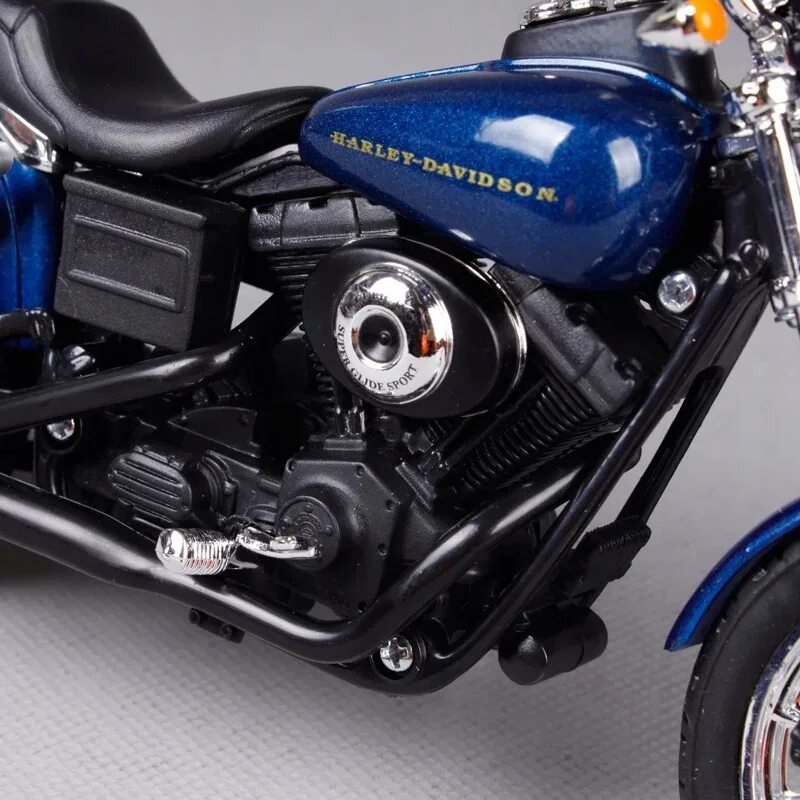 Harley davidson dyna super glide sport. Dyna super glide sport. мотоцикл maisto 1:12 dyna super glide sport. maisto harley davidson.