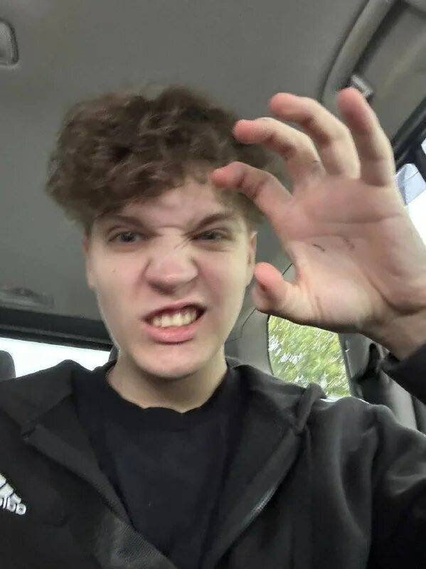 хороший даник фото. хороший даник тг. хороший даник. хороший даник и лиза мели. хороший даник из лпйка.