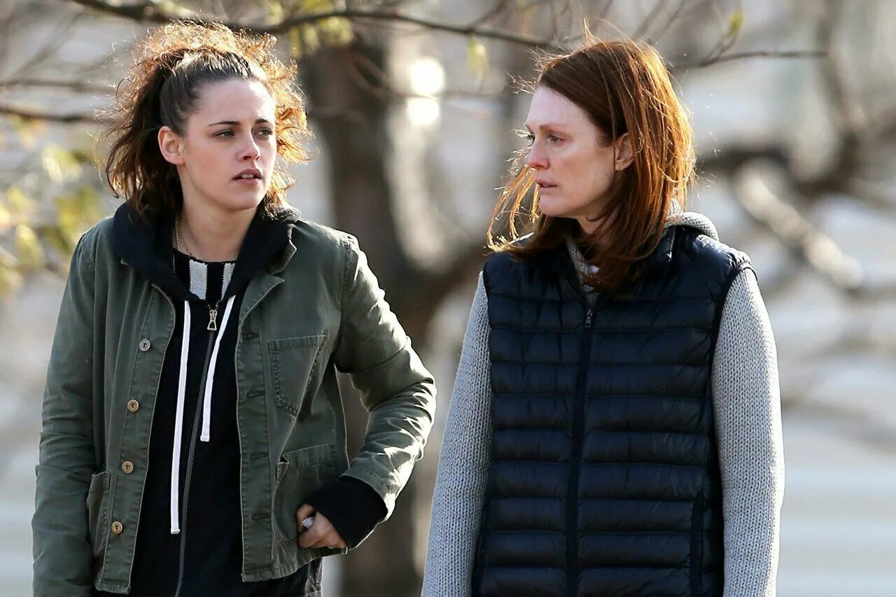 Still alice. джулианнв муркристен стюарт фильмы. всё еще элис плачет. всё ещё элис кристен стюарт. всё ещё элис (2014).