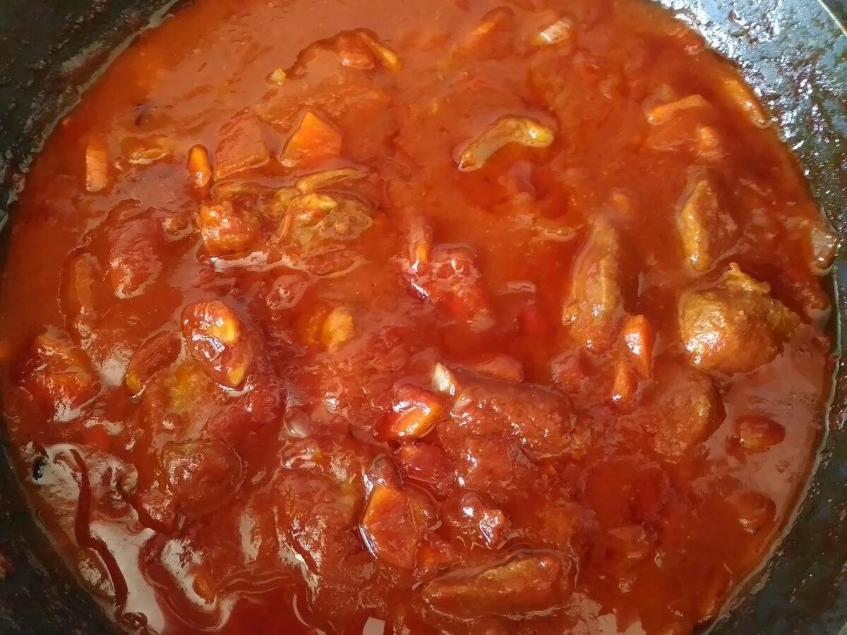 Гречка с подливом. Мясо с луком без томатной пасты. Томатная паста с овощами. Соус "болоньезе". Подлив без муки с томатной пастой.