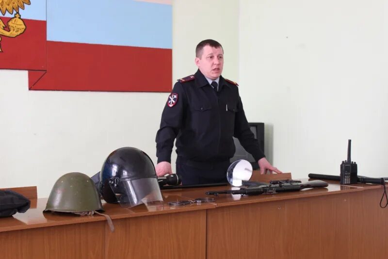 Сайт алапаевского городского суда. Начальник Алапаевское ОВД фотография. Ветераны Алапаевского ОВД. Начальник Анисимов Алапаевское ОВД фотография. Алапаевский отдел полиции.