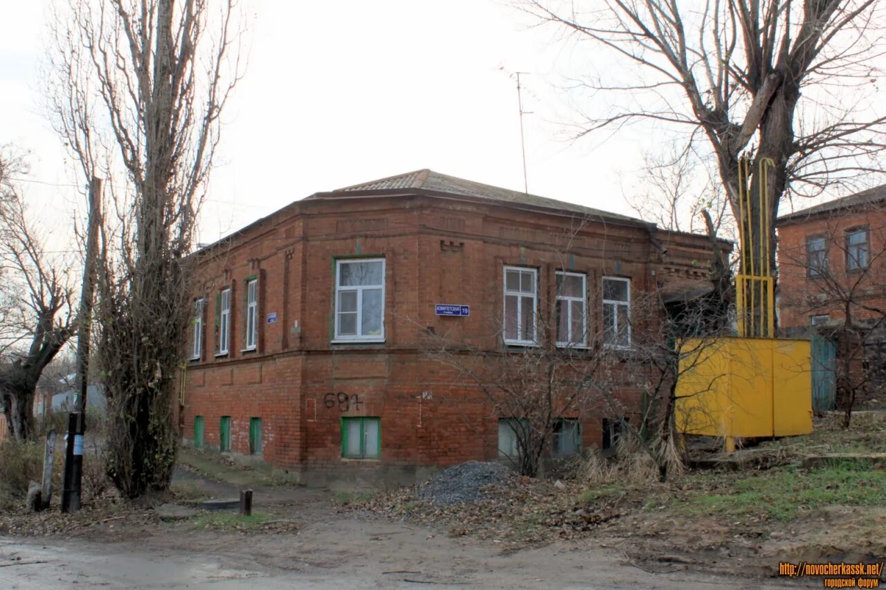 Поселок октябрьский 19. Новочеркасск поселок Октябрьский. Октябрьский микрорайон Новочеркасск. Посёлок Октябрьский Новочеркасск население. Новочеркасск улица Калинина.