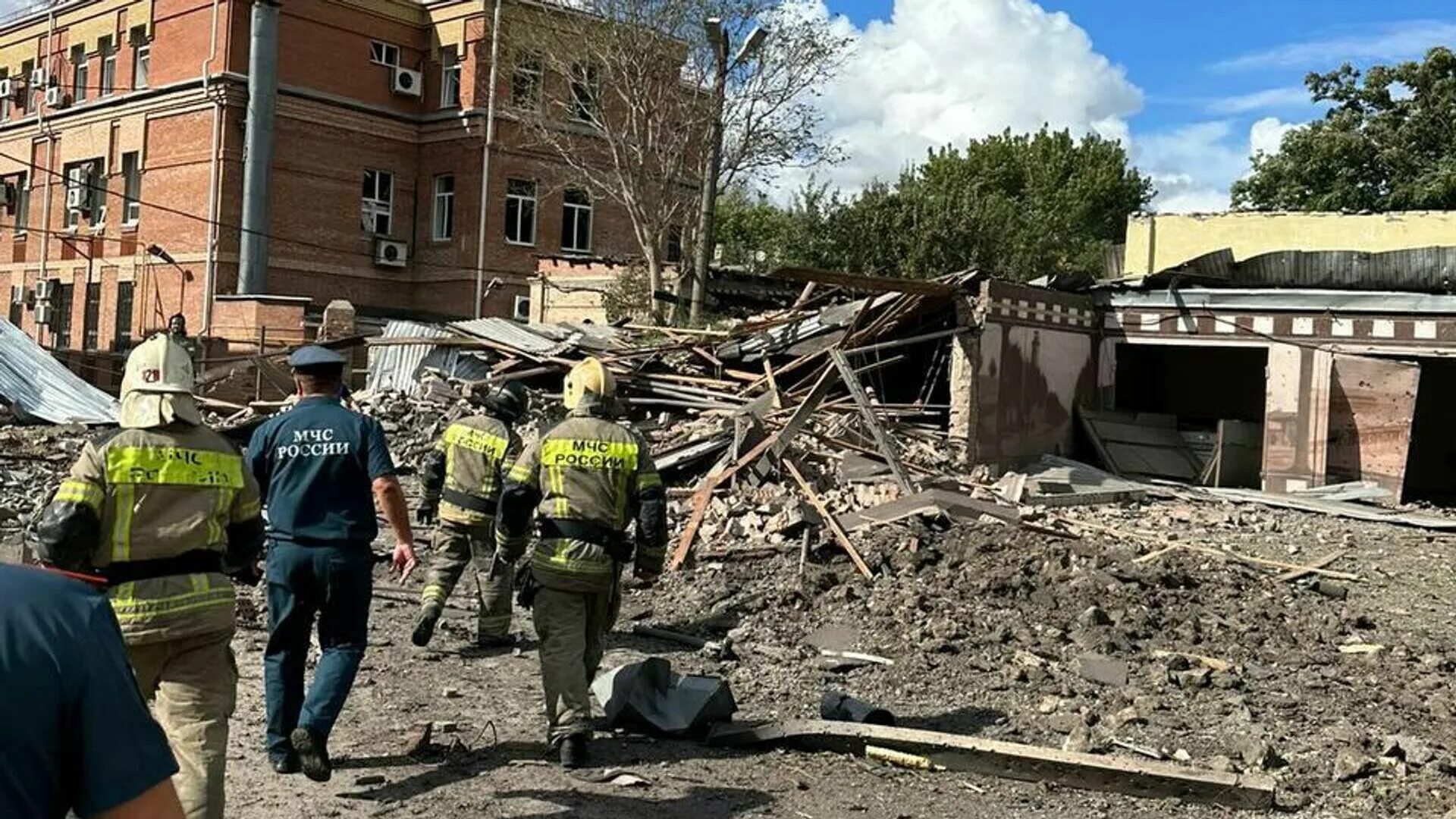 Звуки взрыва в таганроге. Взрыв в Таганроге. Атака на Таганрог.