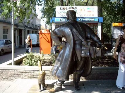 Памятники в городе ростов