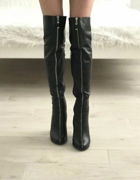 Сапоги berkonty замшевые luvelena. Сапоги ботфорты с молнией впереди. Сапоги с острым носом. Ботфорты на молнии. Ботфорты на молнии.