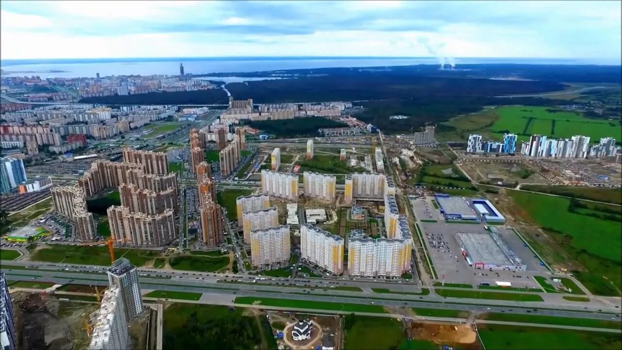 Покраска в приморском районе спб. Приморский район Парашютная улица. Приморский район Санкт-Петербурга улица Парашютная. Приморский район Санкт-Петербурга с высоты птичьего полета. Удельный парк с высоты птичьего полета СПБ.