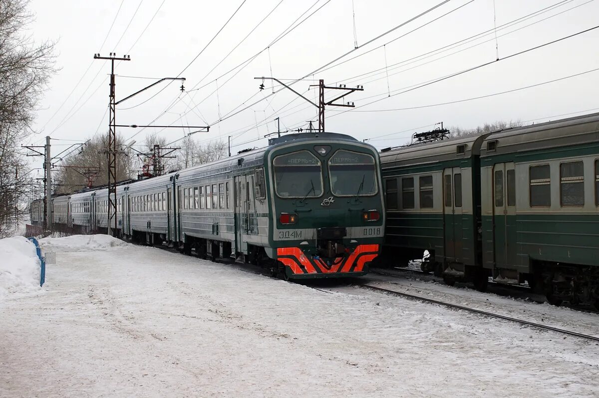 Эд4м СВЖД. Эд4м 0018. Эд4м электропоезд в Перми. Эд-18. Электричка пермь 1 молодежная сегодня