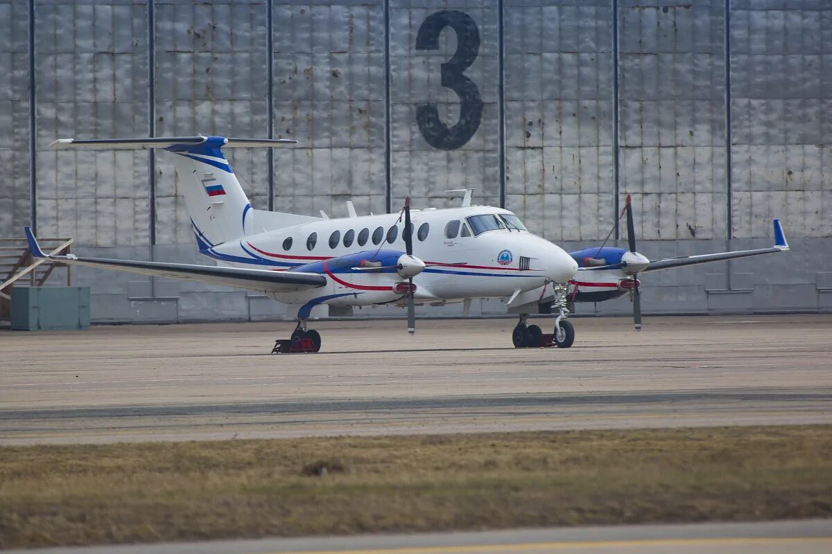 Аэроконтроль. B350 Аэроконтроль. Самолет госкорпорации ОРВД. Аэроконтроль филиал ФГУП госкорпорация по ОРВД. Воздушные суда Аэроконтроль.