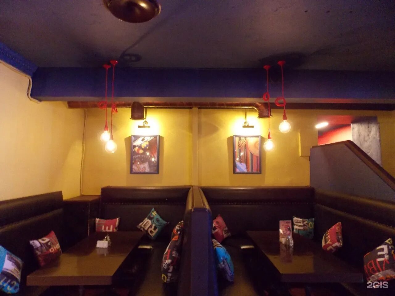 Амиго пермь. Кафе березовка амиго амиго банкетный зал. Амиго кафе бар пермь. Кафе на мира амиго пермь. Кафе амиго зеленый город.