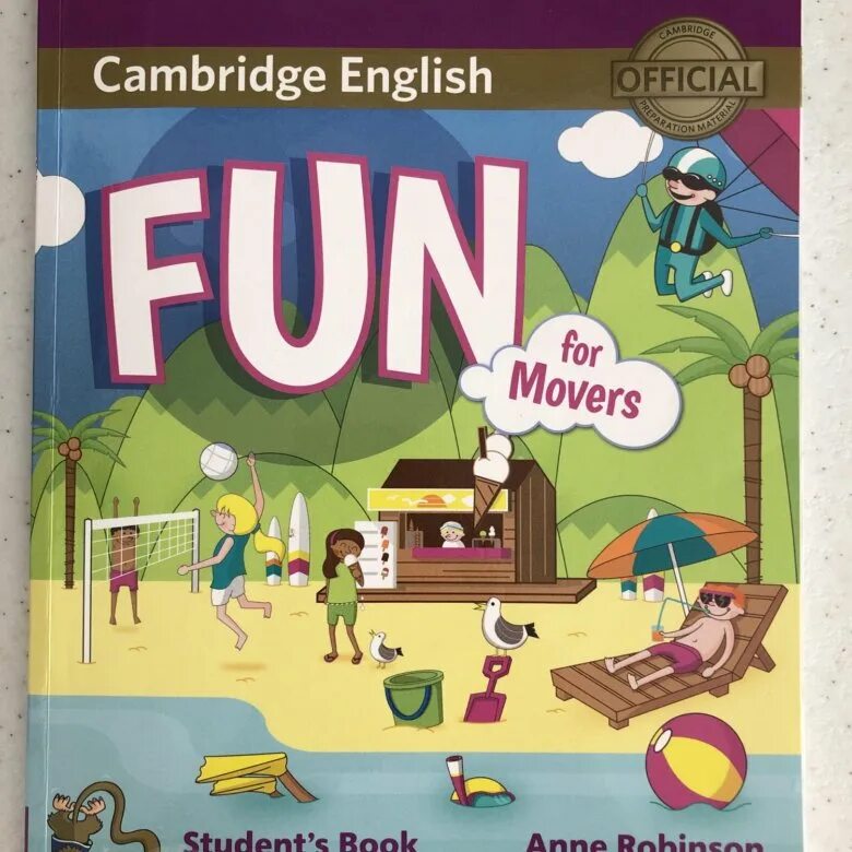 Учебник english students book. Учебники по английскому Cambridge. Учебник английского языка Cambridge English. Кембридж книги по английскому. Кембриджские учебники по английскому.