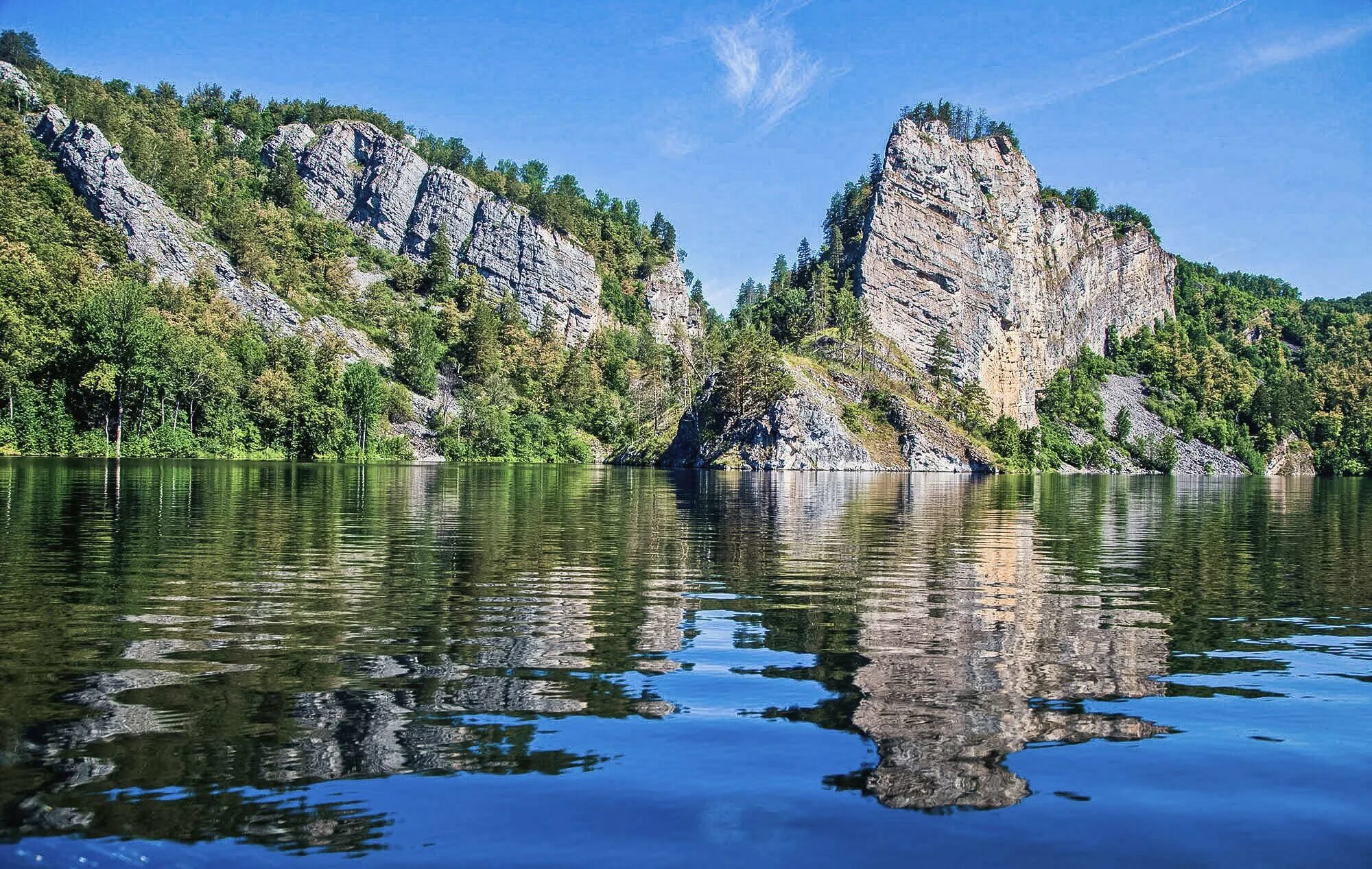 Башкирия красивые места для отдыха. Национальный парк Башкирия. Национальный заповедник Башкирия Нугуш. Река Нугуш в Башкирии. Парк Башкирия Нугуш.