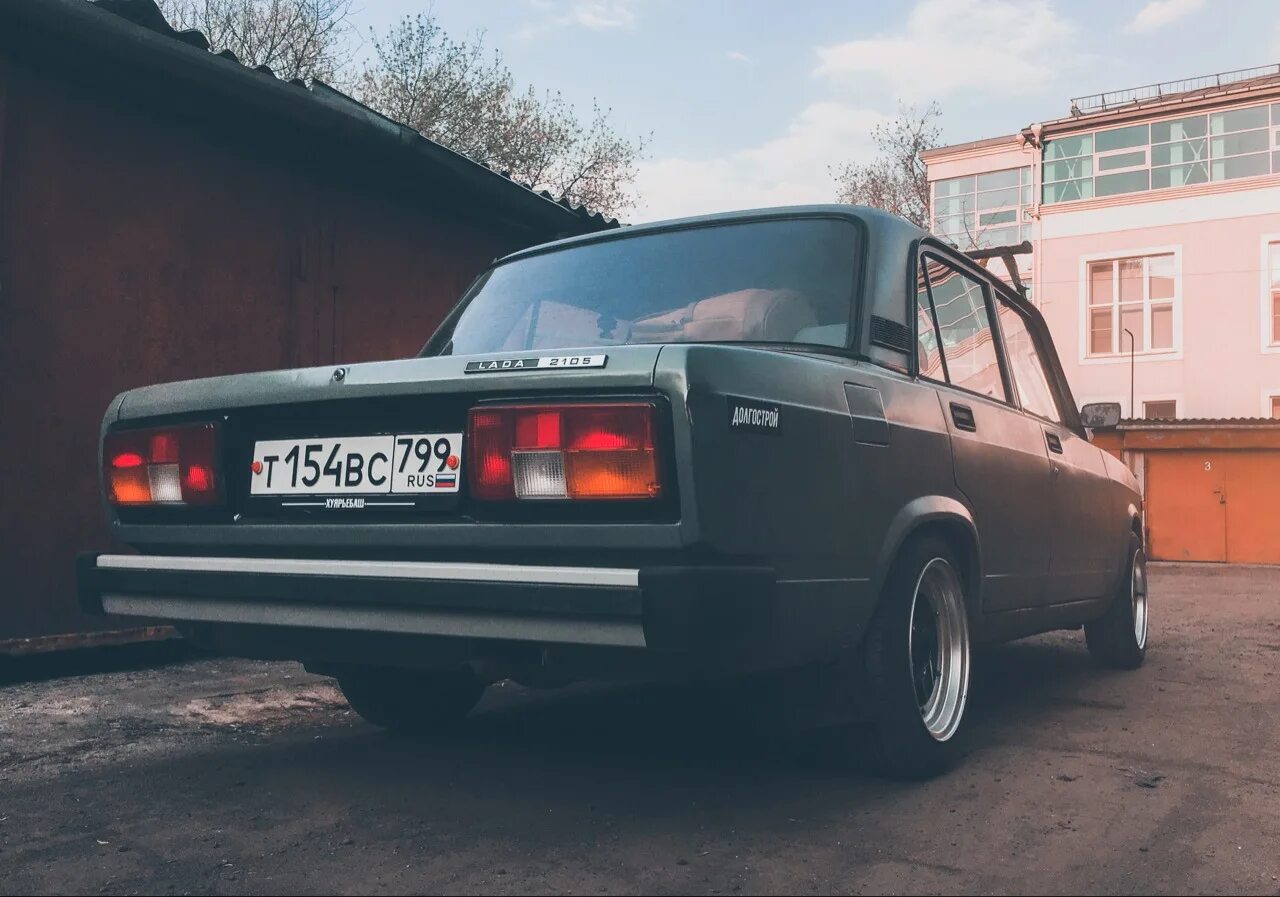 Ваз 2107 цвет нардо грей. Ваз 2107 grey. Серый цвет ауди nardo grey. Ваз 2114 2108 нардо грей. 2106 нардо грей.