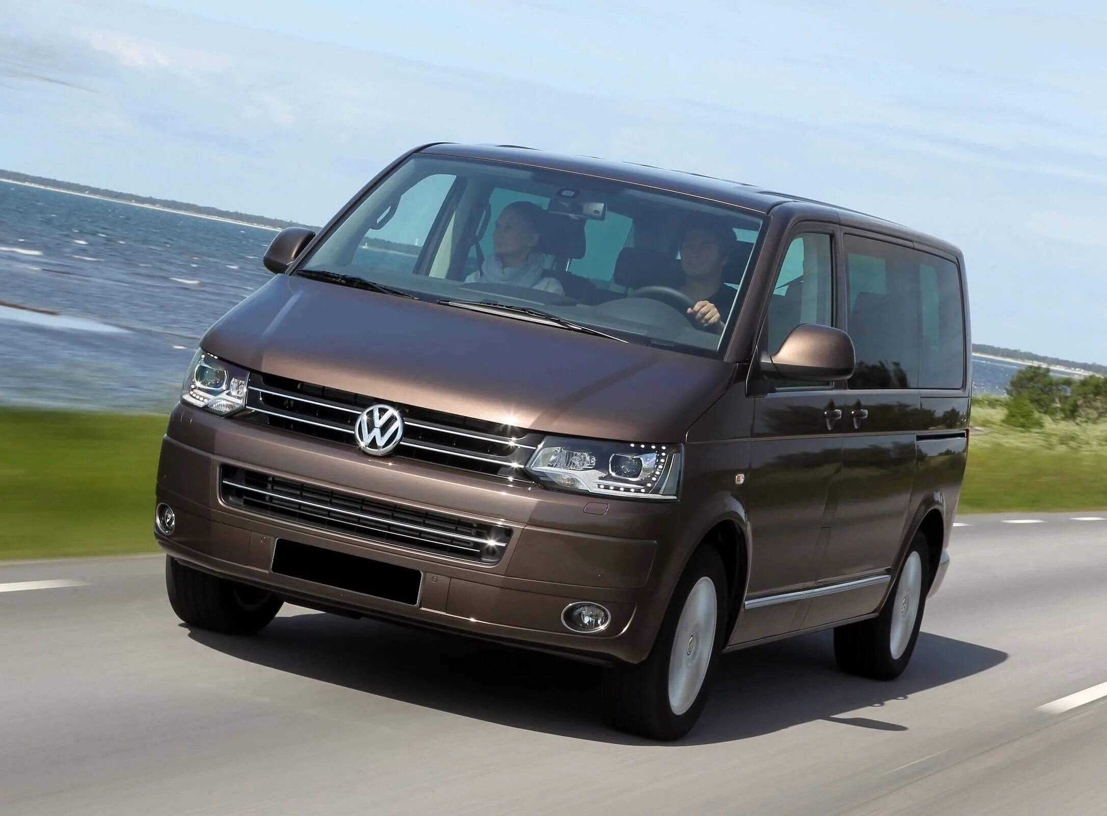 Vw caravelle t5. Фольцваген транспортёр т5. Фольксваген Мультивен т2. Volkswagen Транспортер т5. VW Transporter t5 Multivan.