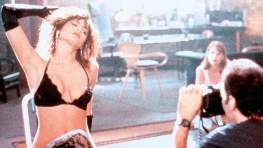 Куннилингус И Секс С Мадонной На Парковке – Тело Как Улика (1992)