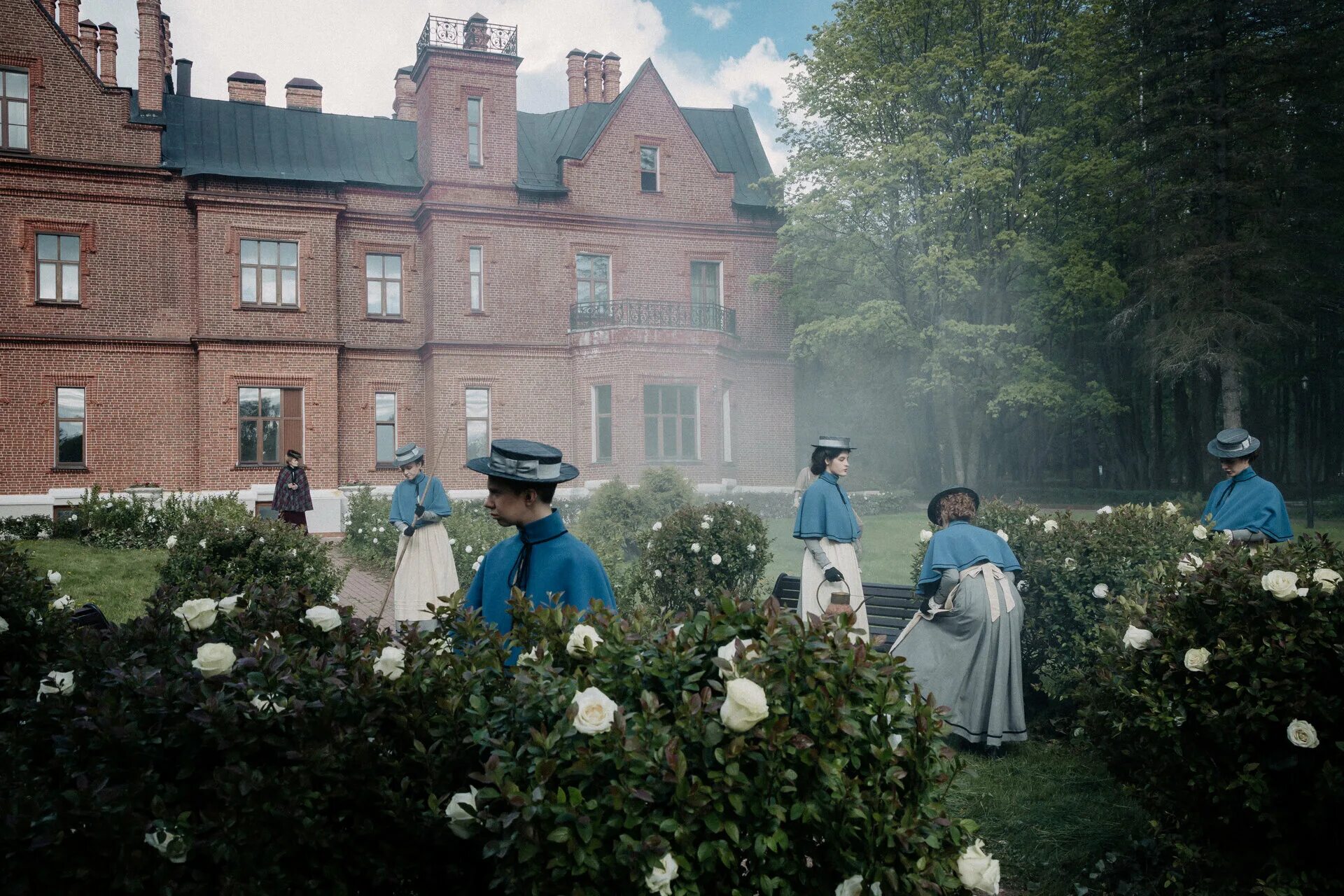 бесплатные пансионы. элитная частная школа пансион херроу англии. винчестерский колледж в англии. школа пансион в москве. школа пансион в англии.