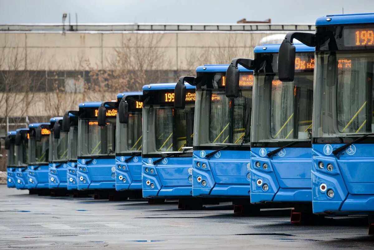 Автобусный парк Мосгортранс. Государственное унитарное предприятие Мосгортранс. Электробус Мосгортранс 2022. Автобус ГУП Мосгортранс.