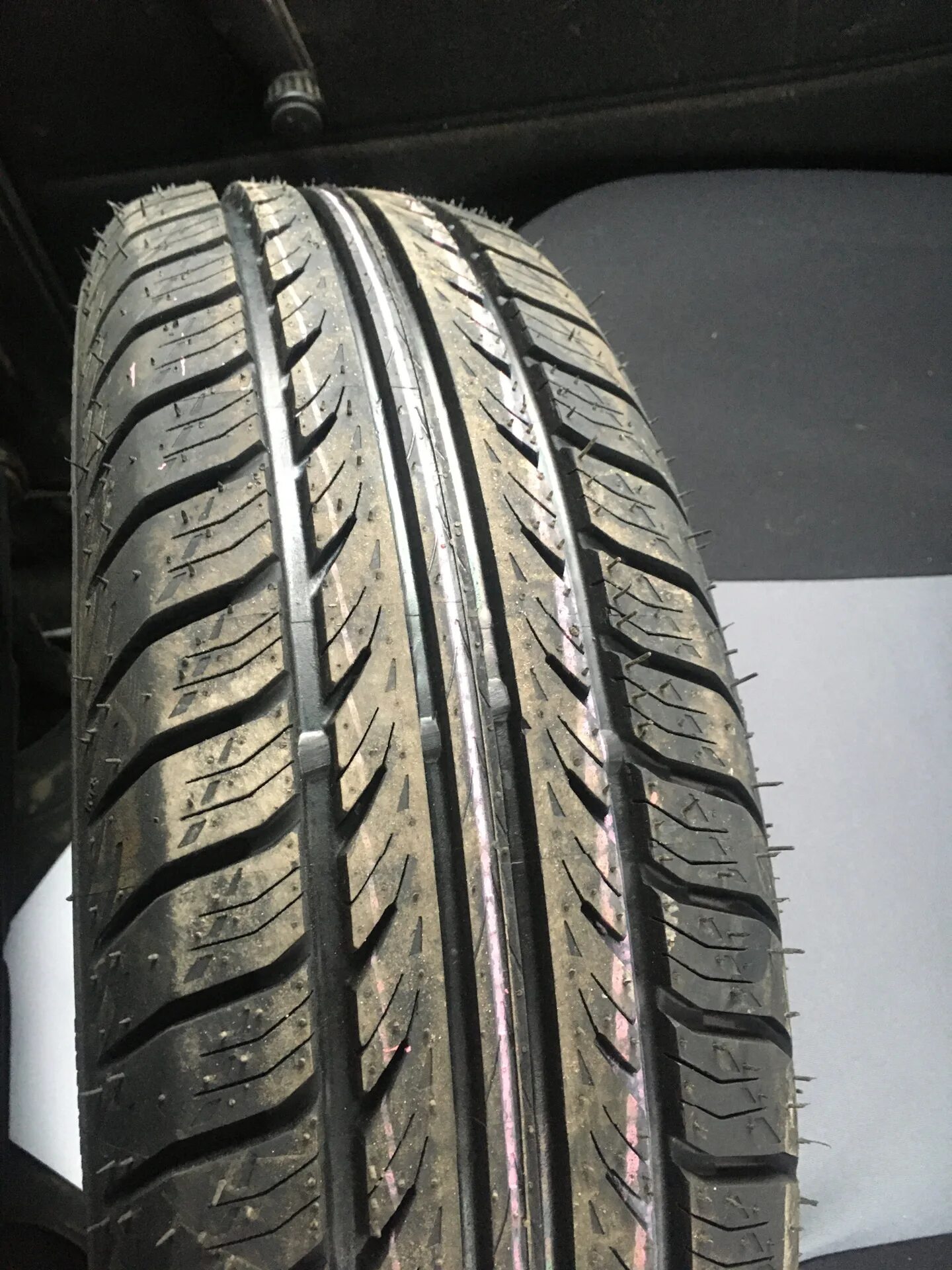 Кама breeze. Кама Бриз 175/70 r13. Кама Breeze 175/70 r13. Кама 132 175/70 r13. Кама Breeze HK-132.