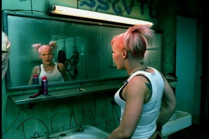 пинк грэмми. пинк get the party started. Pink can't take me home 2000. пинк клипы. пинк get the party started.