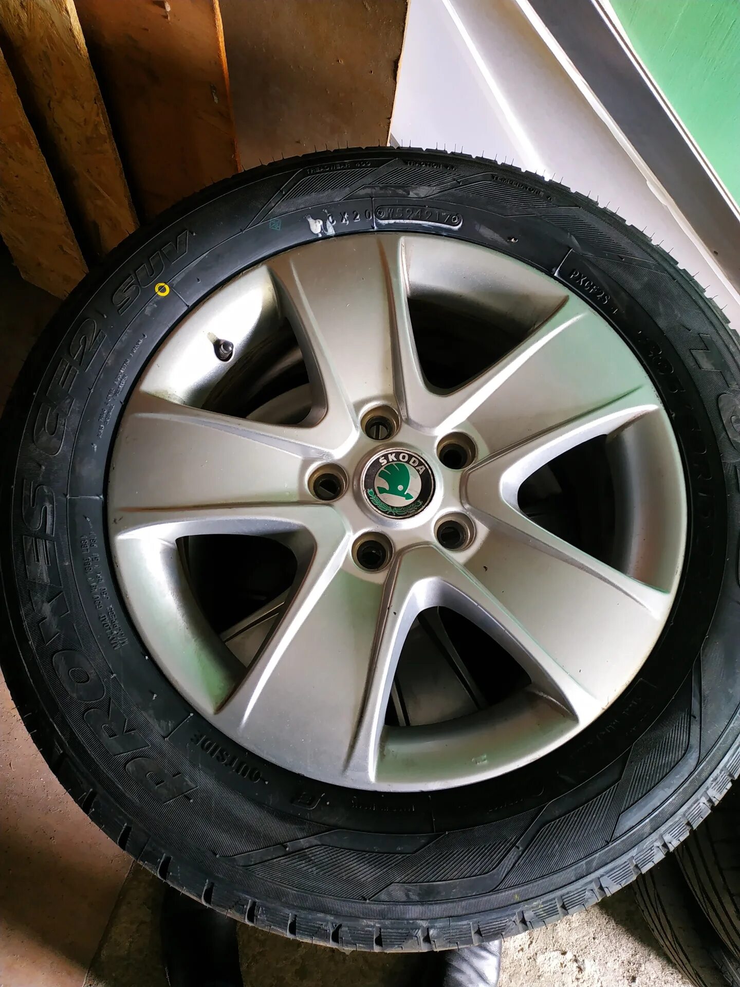 Купить резину 5 5 16. 205/65 R16 Octavia. 205 60 R16 Octavia a5.