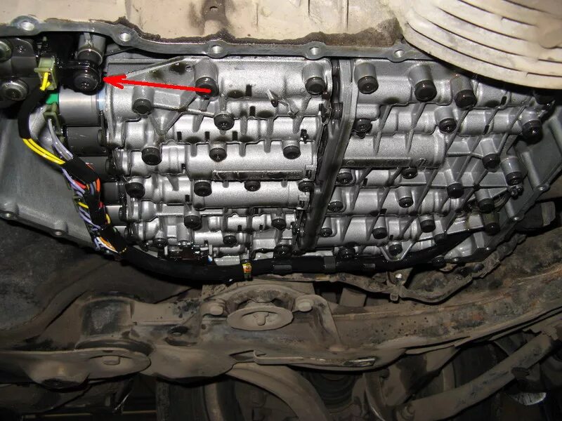 Фильтр акпп пассат б5. Акпп vw passat b6. Акпп пассат б5. Замена масло акпп б5. Фильтр акпп пассат б5 оригинал.