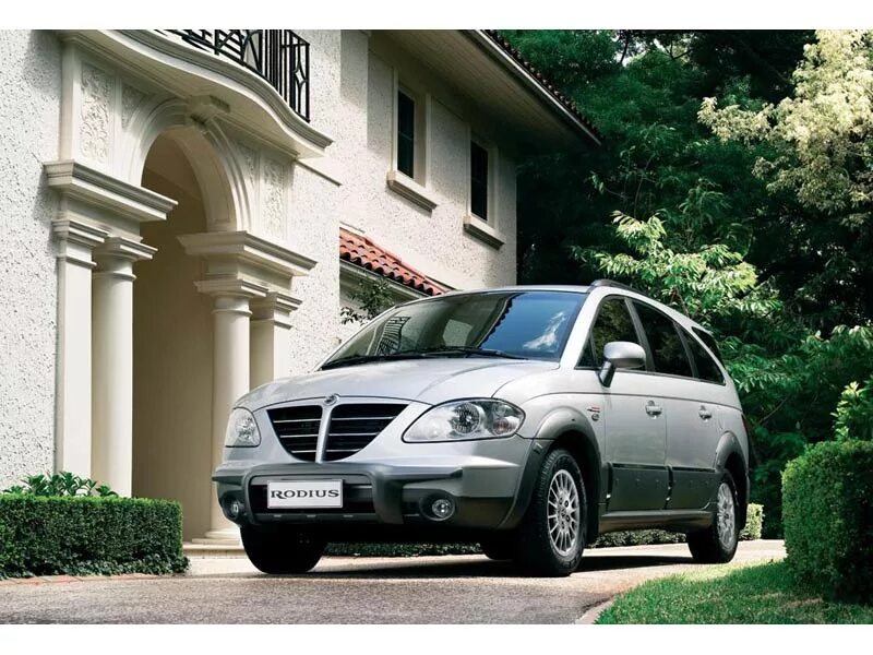 SSANGYONG Rodius 2004. ССАНГЙОНГ Родиус. Саньенг Родиус 2. SSANGYONG Rodius 2.7 at.