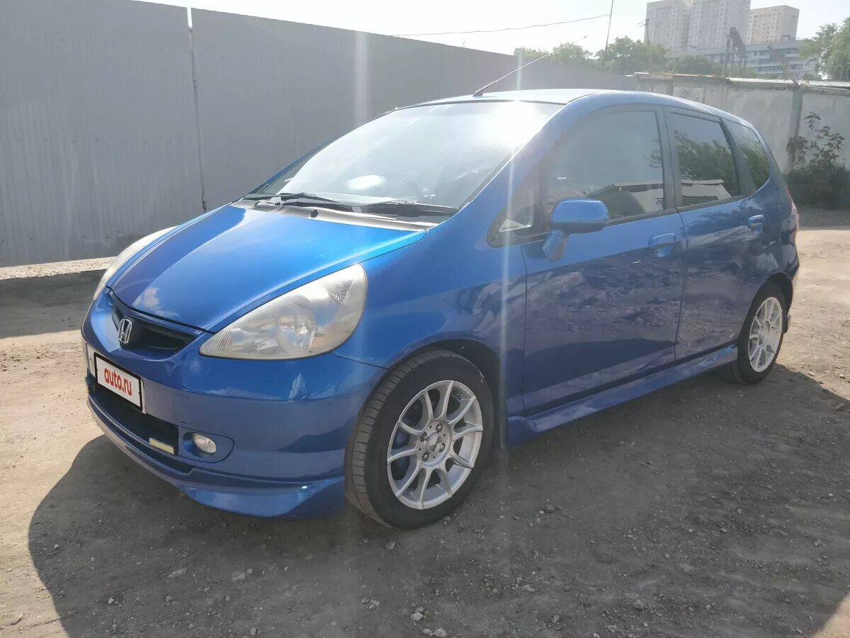 Honda Fit 2003. Хонда фит 2003 года. Хонда фит 1,5 синий 2003. Машина Хонда фит 2003.