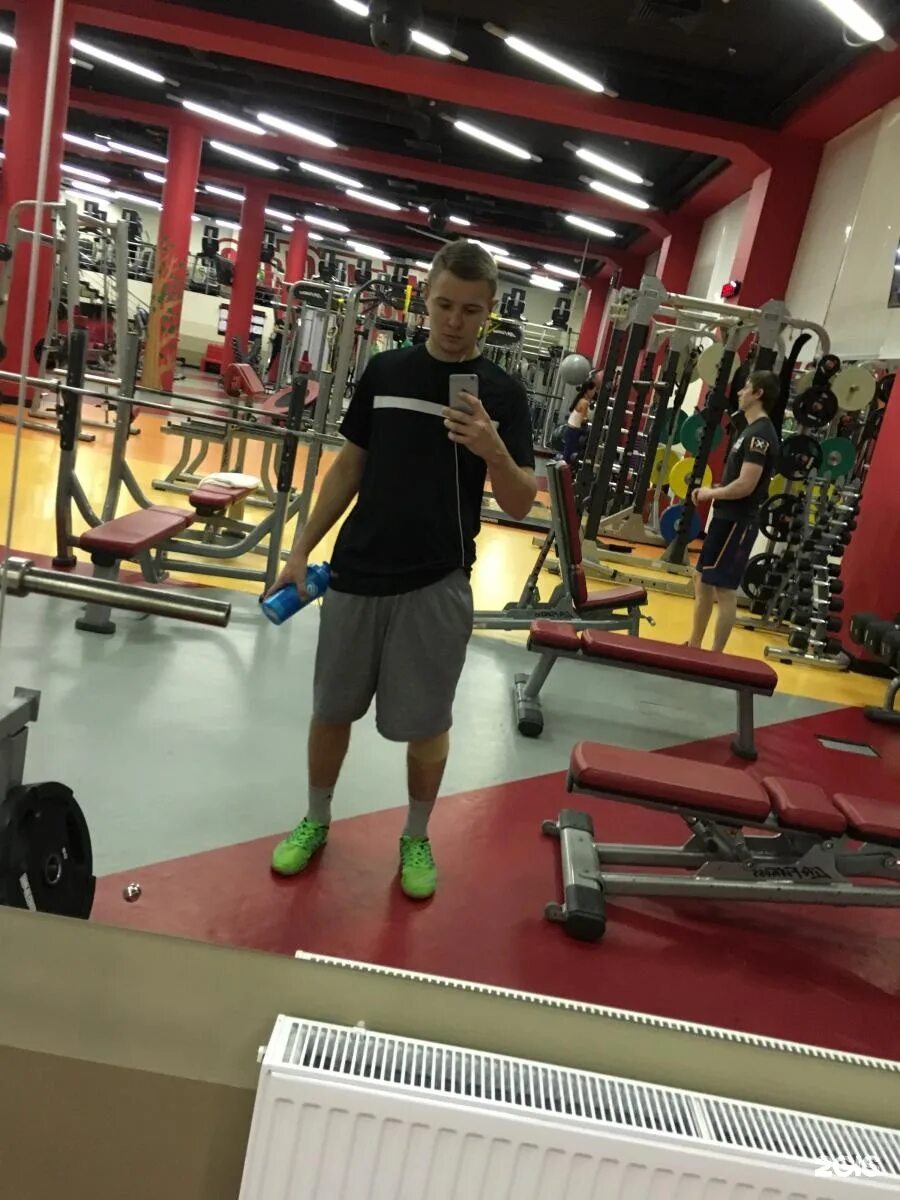 Фитнес алатырь екатеринбург. World class, Красноармейская, 64. Красноармейская 64 Екатеринбург World class. Ворд класс Екатеринбурге Красноармейская. World class Екатеринбург Макаровский.