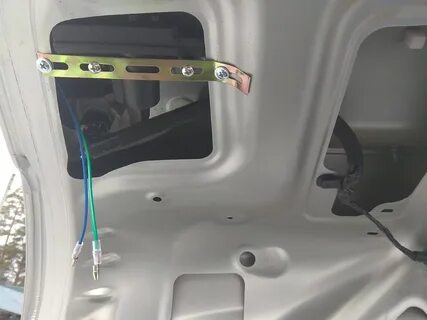 Открыть багажник ниссан