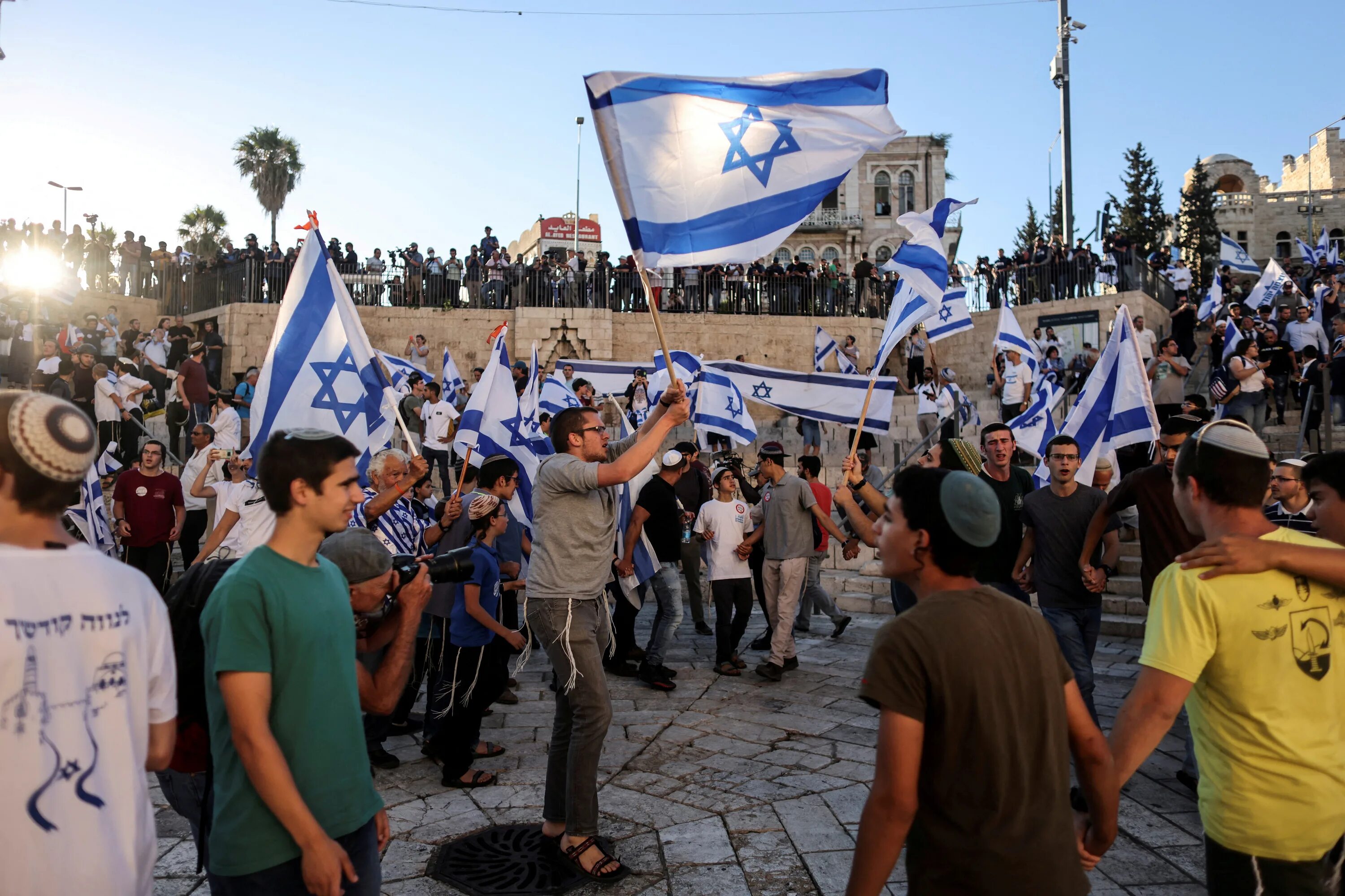 Израилю угрожают. Иерусалим флаг Израиля. Израильские политики. Марш флагов в Израиле.