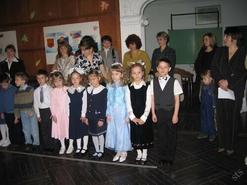 Выпускной в богураевской школе 2005 год. Школа 2005 год. Школа 2005-2006. Выпуск 2005 года школа. Выпускной школы номер 90.